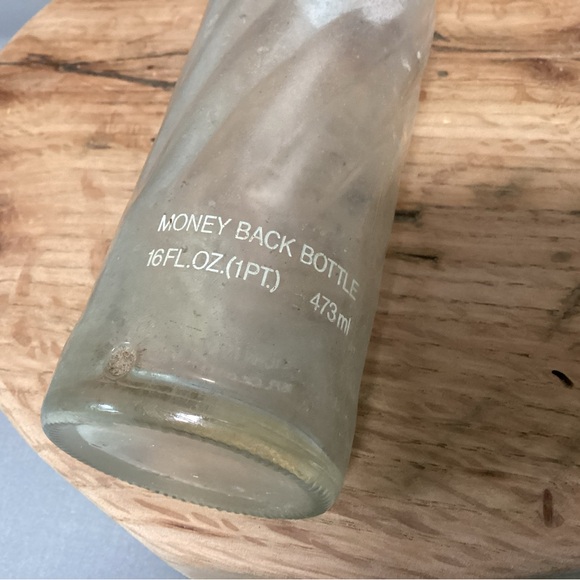 Vintage - 1980’s - 16oz Glass Pepsi-Cola Swirl Designed Bottle - Collectible - Picture 9 of 16